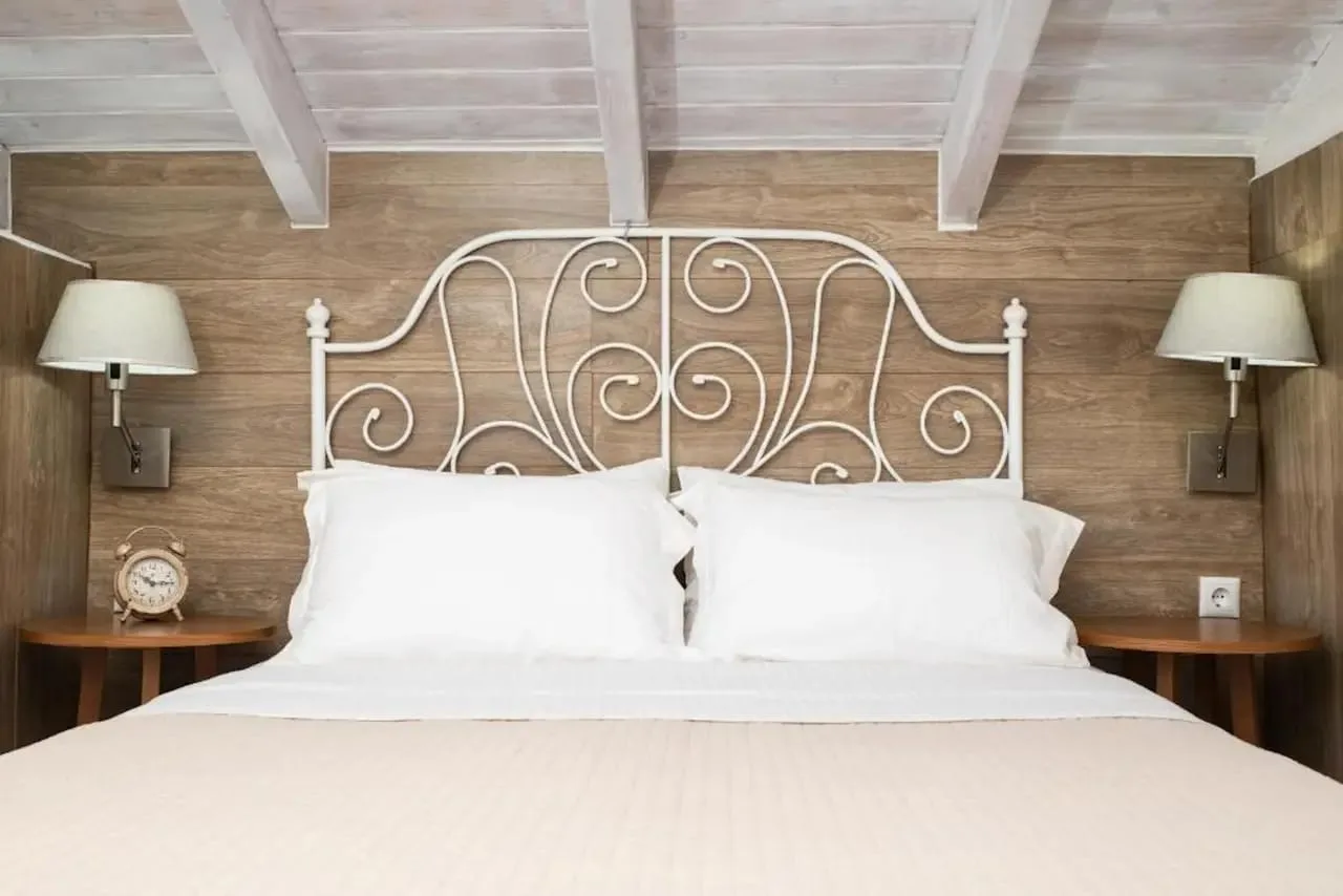 Exclusive Villa with Jacuzzi and Garden in Old Town photo 4