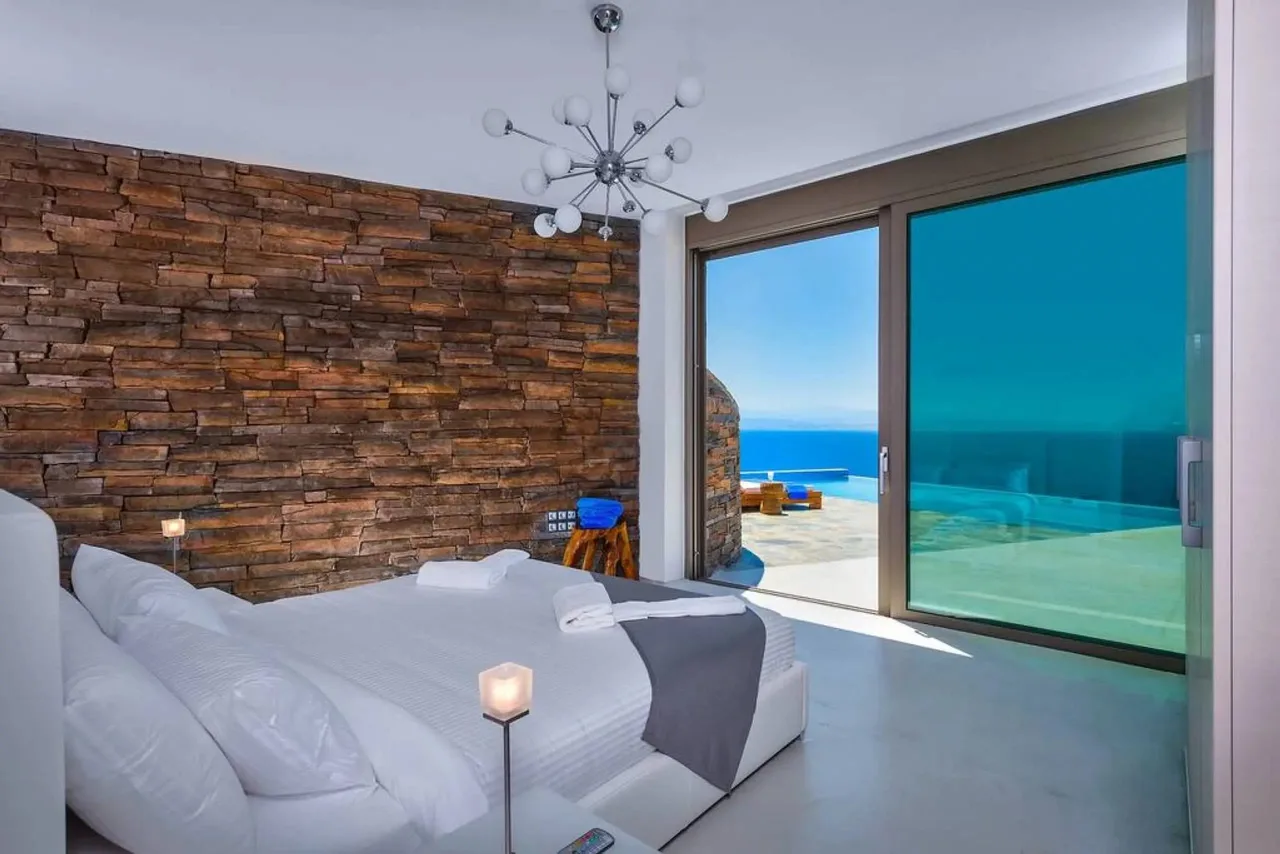 Stunning Designer Home In Crete photo 3