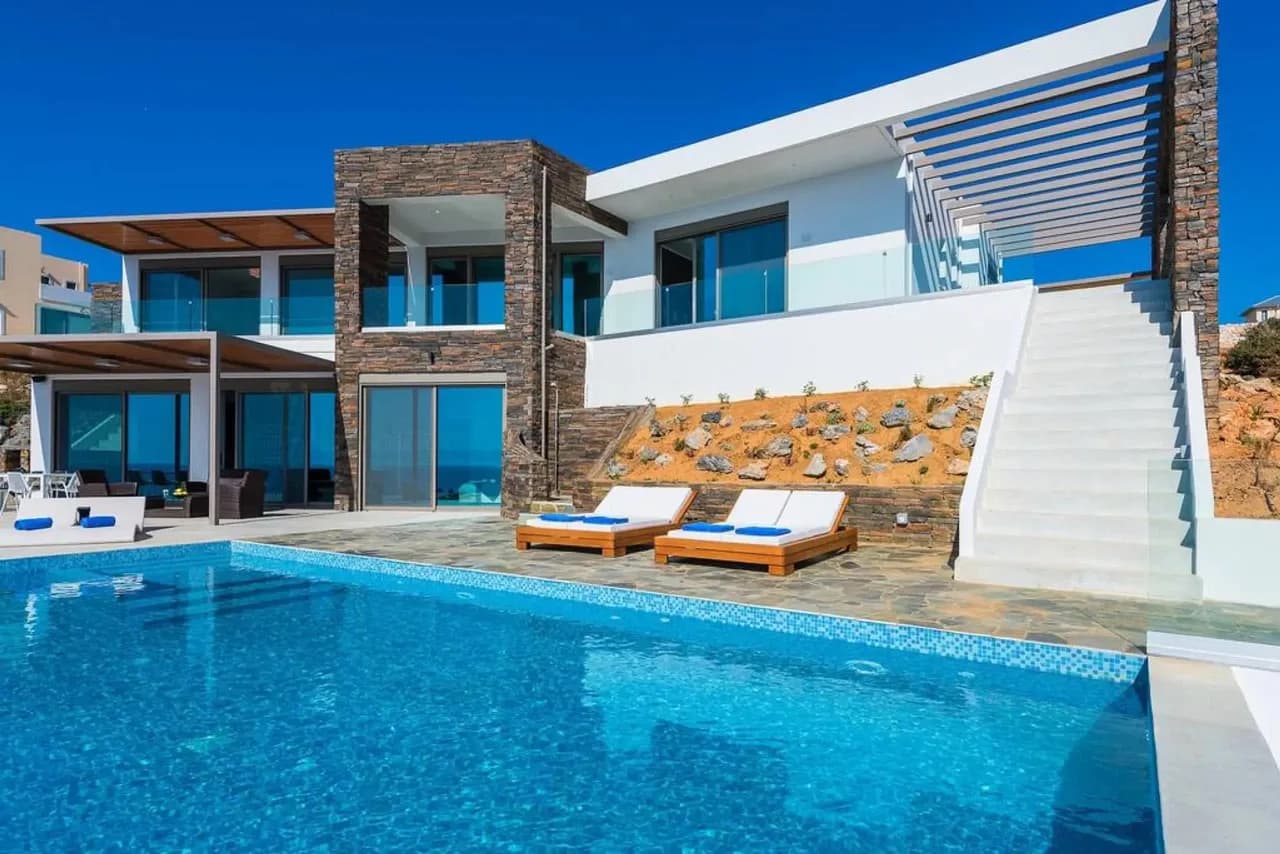 Stunning Designer Home In Crete photo 4