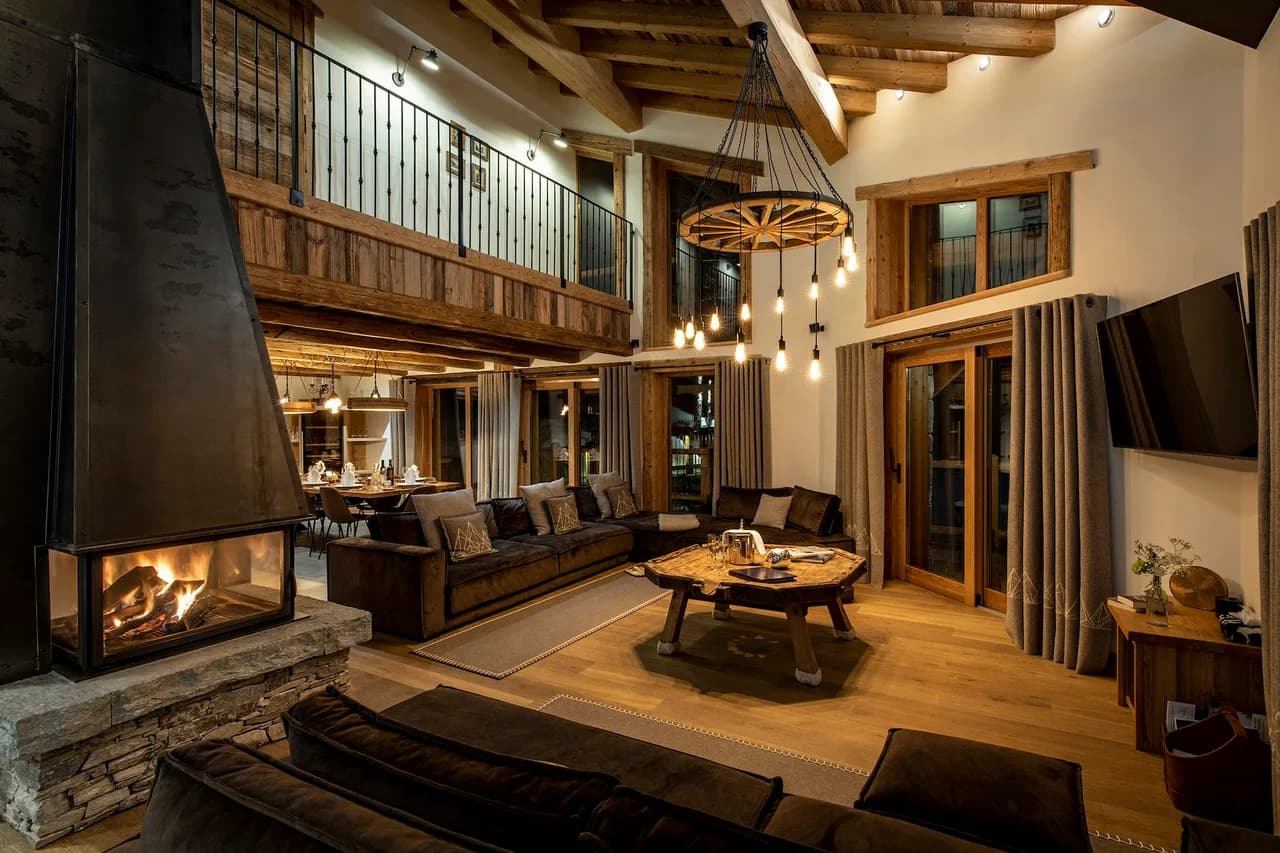 Lovely Chalet with Stunning Views of Val D'Isère photo 2