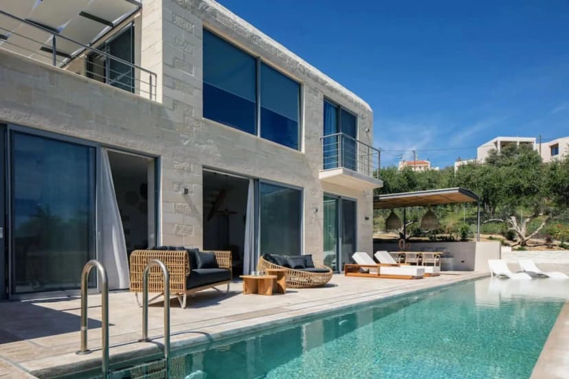Uniquely Decorated Villa In Bright And Modern Vibe