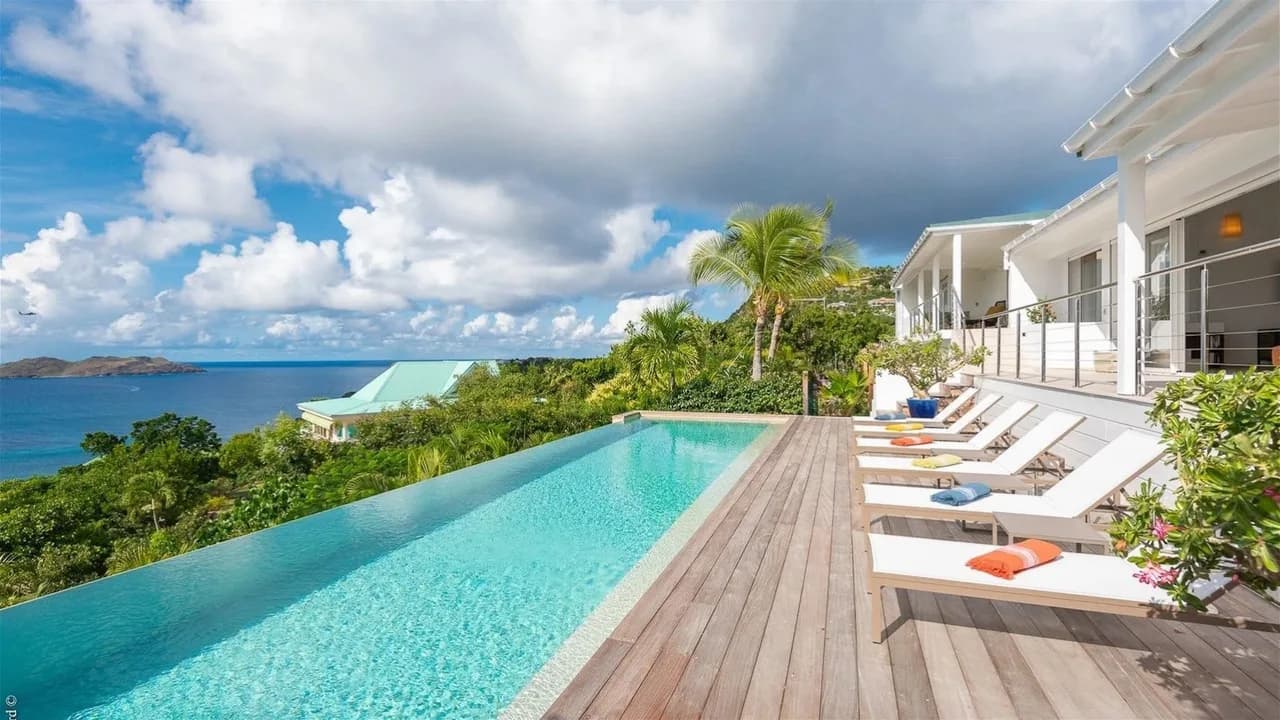 Extraordinary 4BR Hillside Villa in Saint-jean photo 3