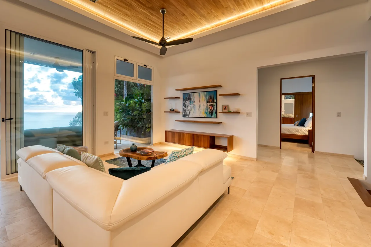 Luxurious Brand-new Villa In Lush Jungle photo 4