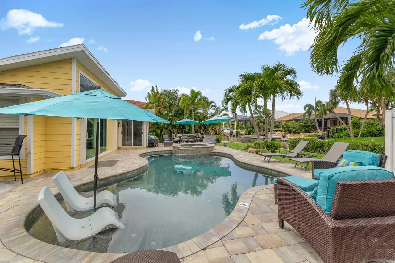 Luxurious Sarasota Home with Pool
