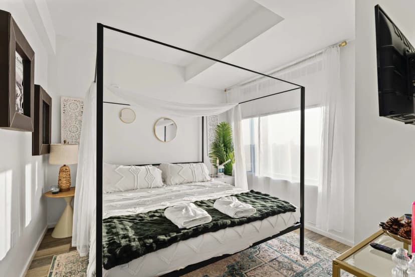 Rooftop Suite with City Views in Boston