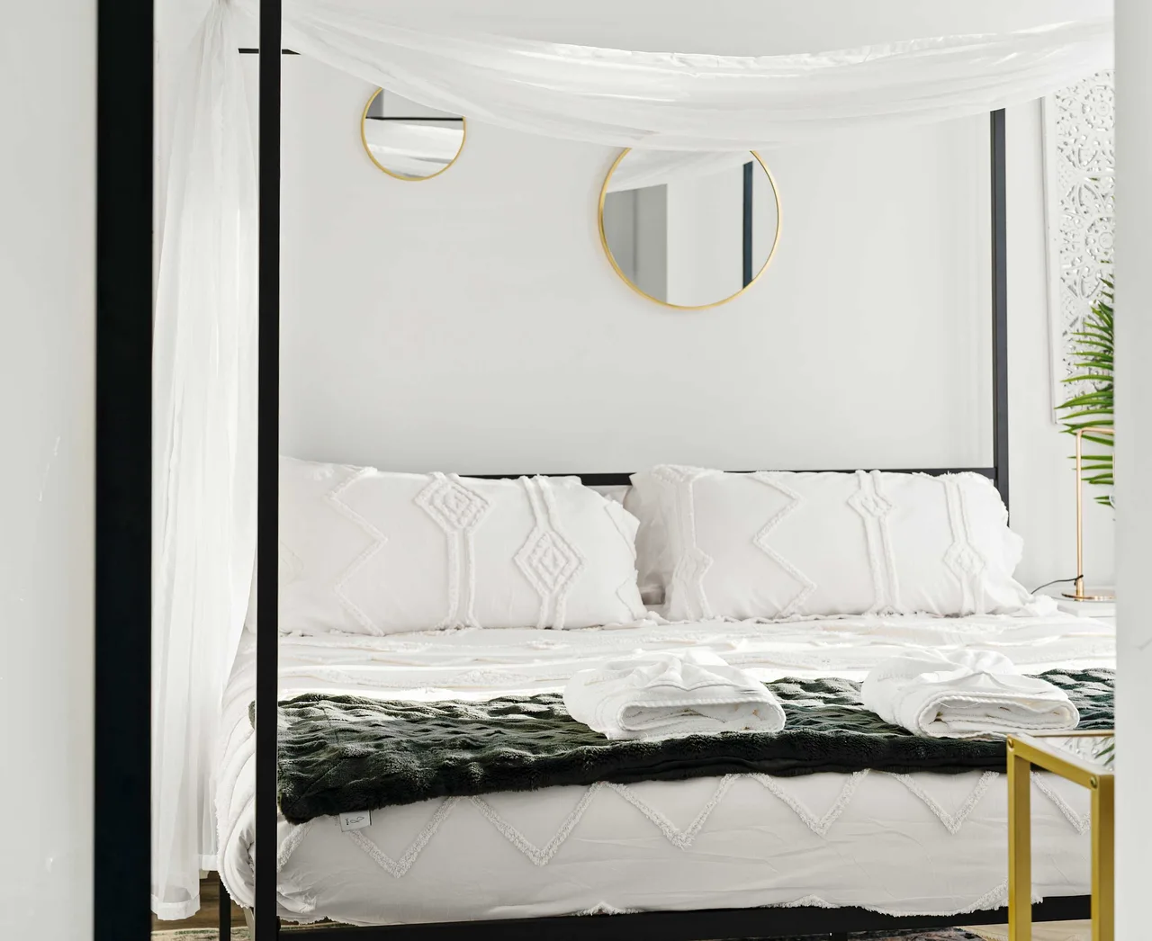 Rooftop Suite with City Views in Boston Area photo 4
