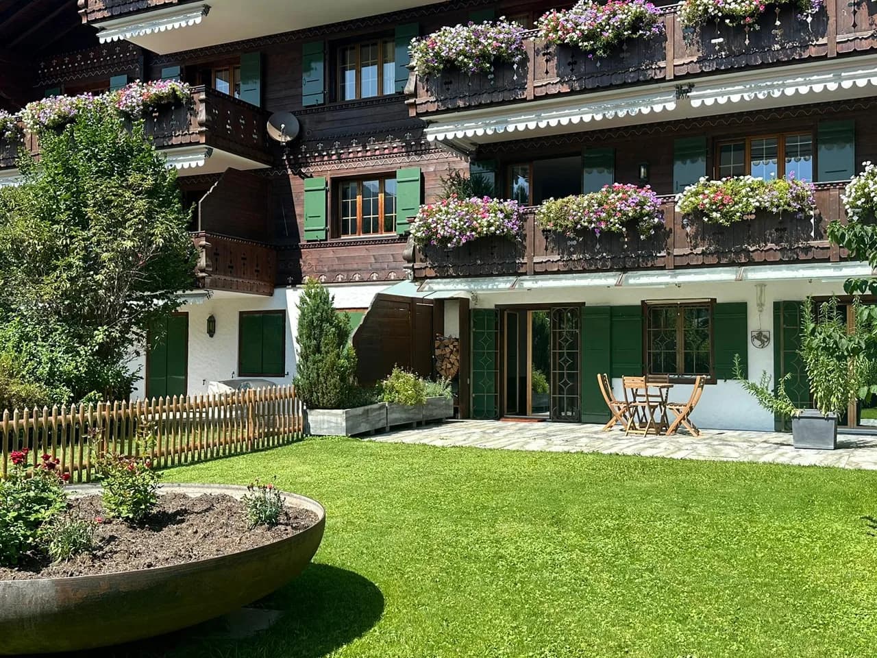 Park Hotel Residence Luxurious Garden Apartment