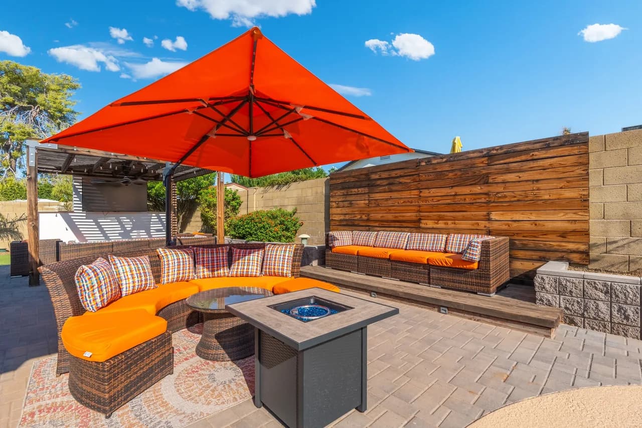 Outdoor Oasis Villa in Phoenix Arizona photo 4