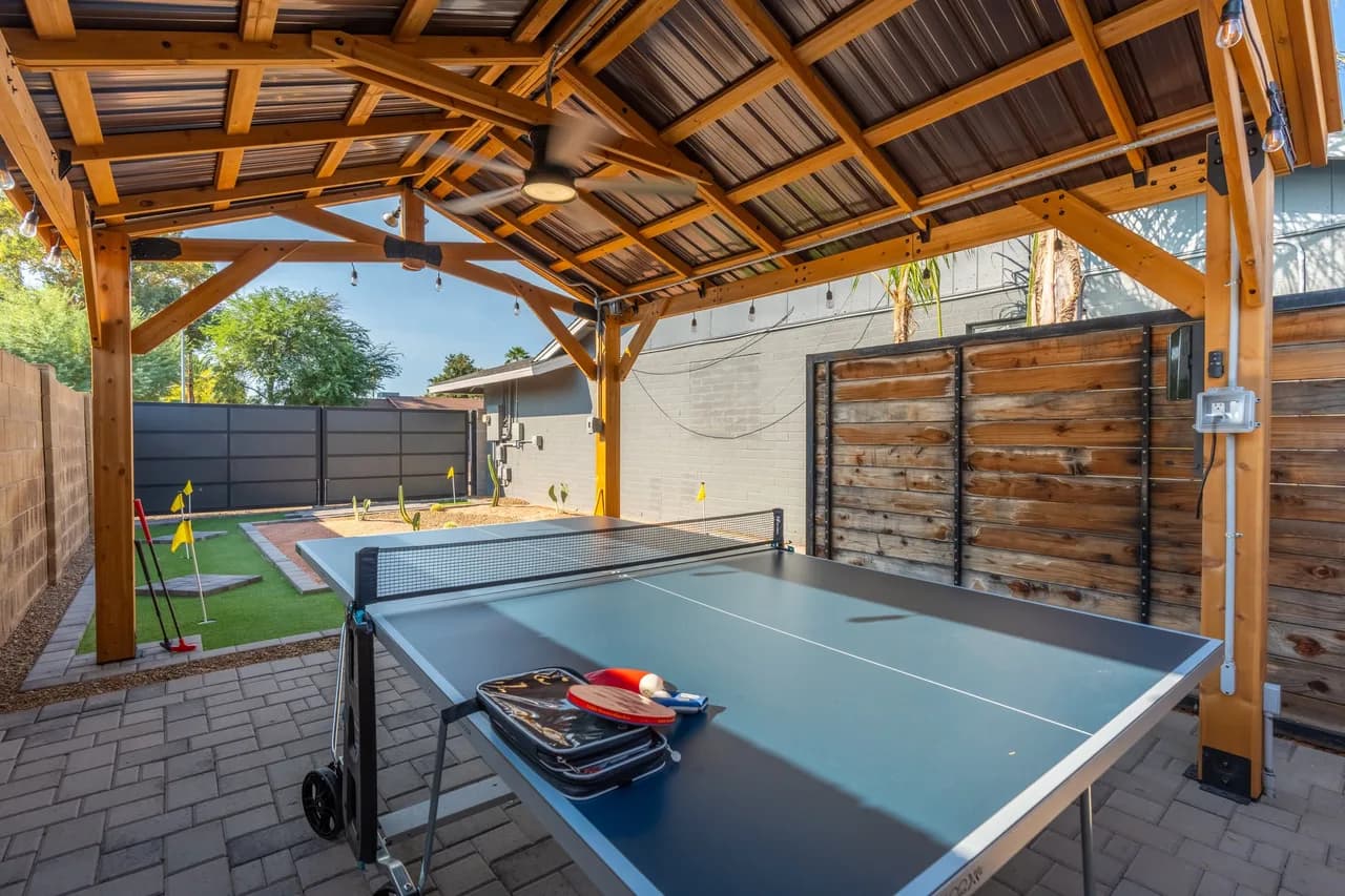 Outdoor Oasis Villa in Phoenix Arizona photo 5