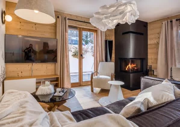 Prestigious Apartment Centrally Located In Megeve photo 5