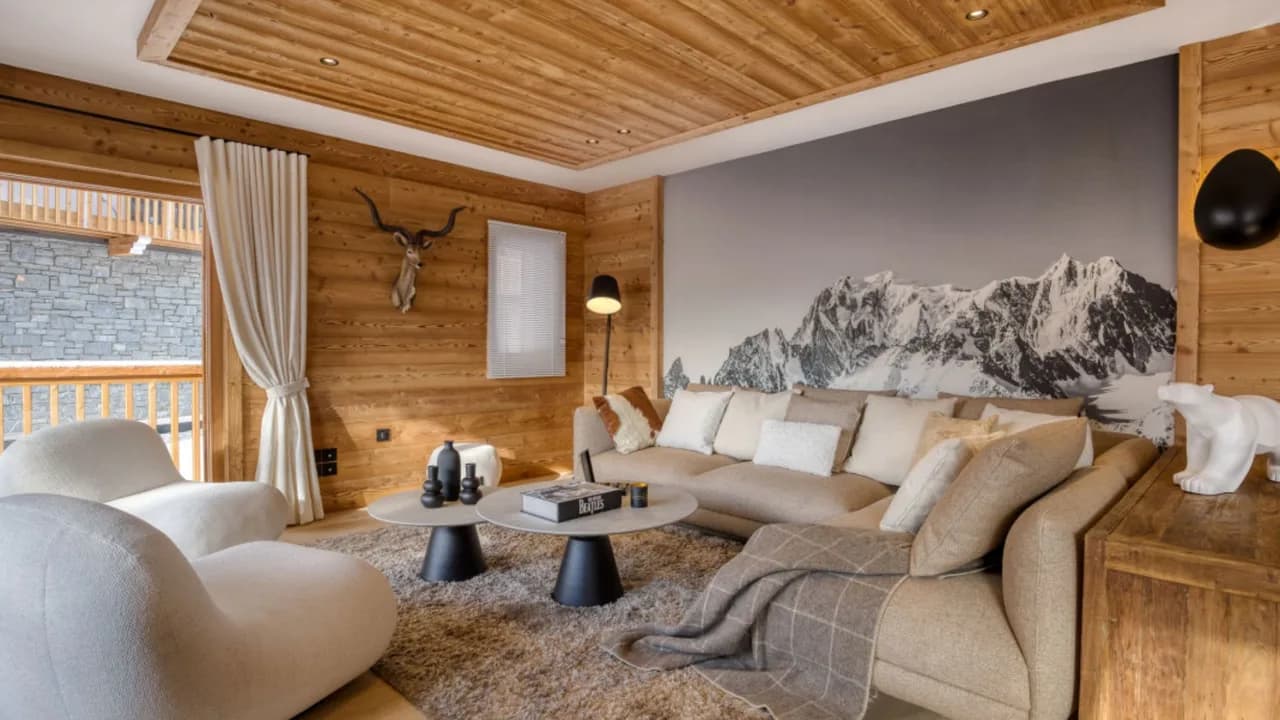 Luxurious Megève Escape Balcony Mountain Views photo 4