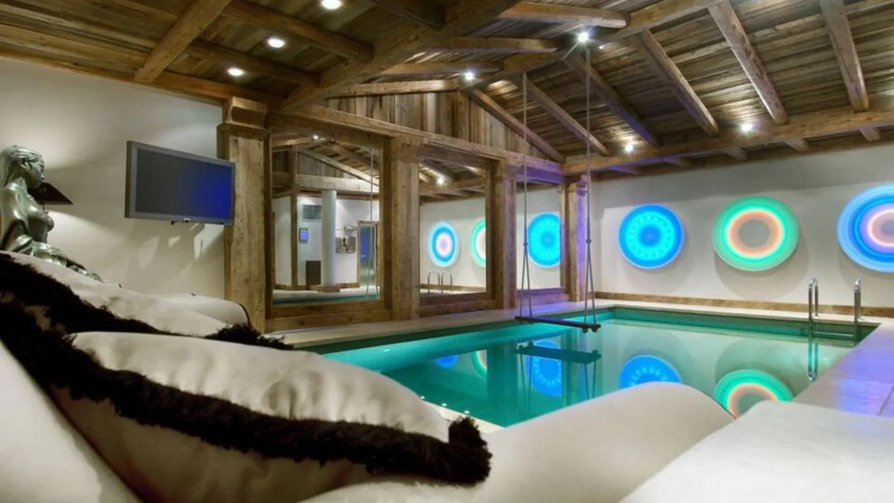 Opulent Courchevel Chalet With Gourmet Chef photo 5