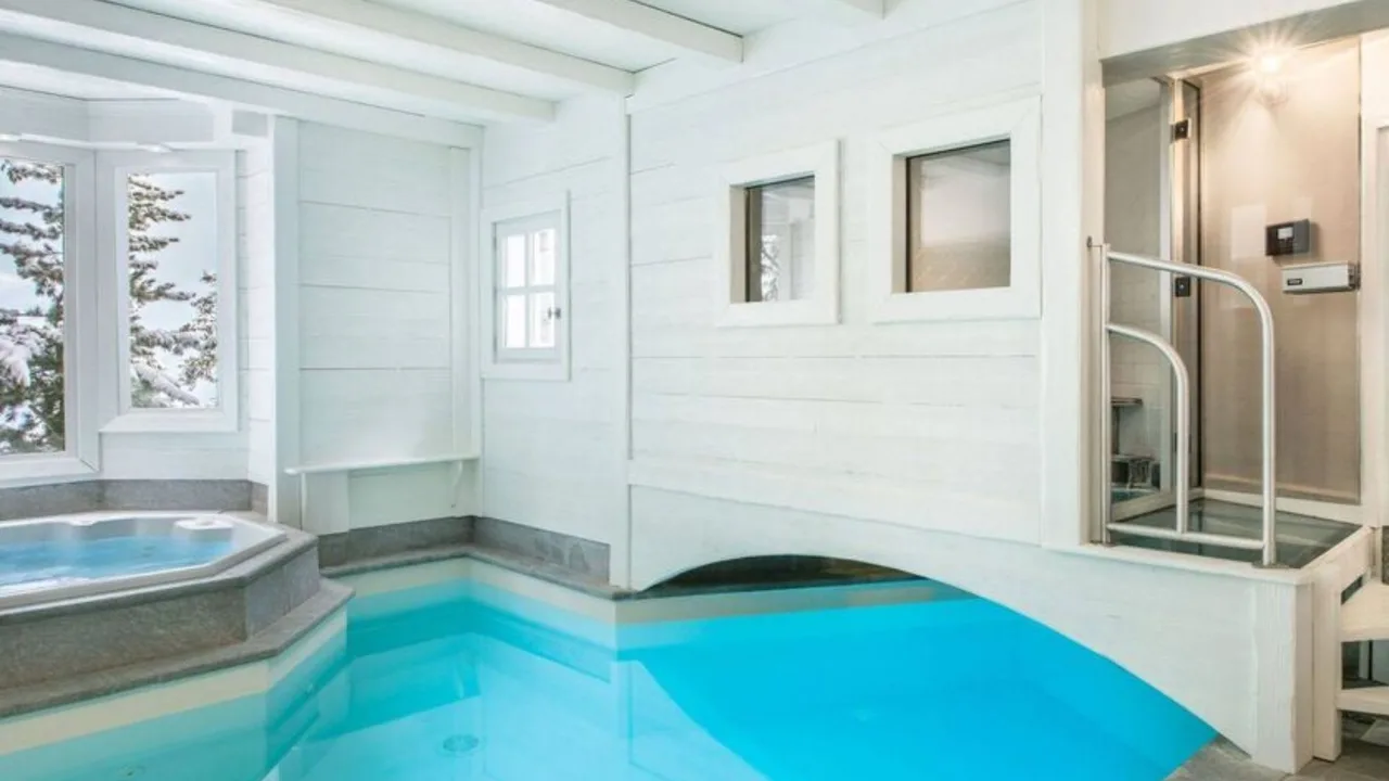 Elegant White Dream Chalet Near Slopes photo 4