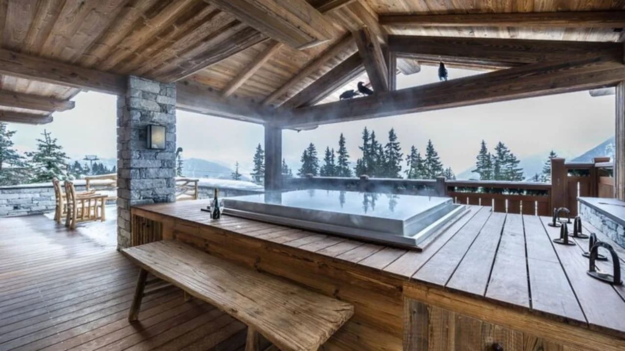 Courchevel Chalet With Premium Spa Services photo 3