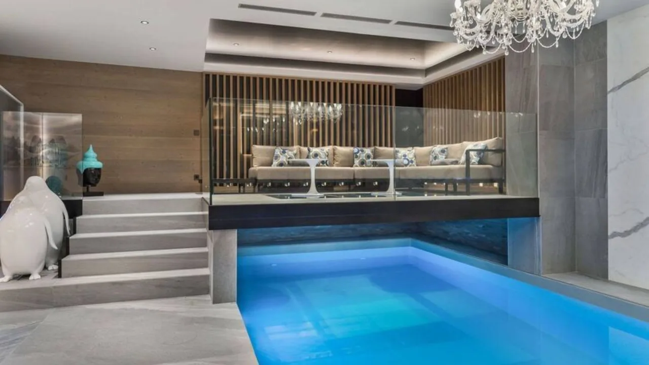 Modern Alpine Chalet With Home Cinema photo 4
