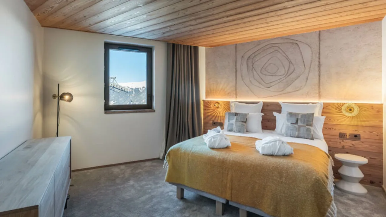 Courchevel Escape With Private Spa Access photo 2