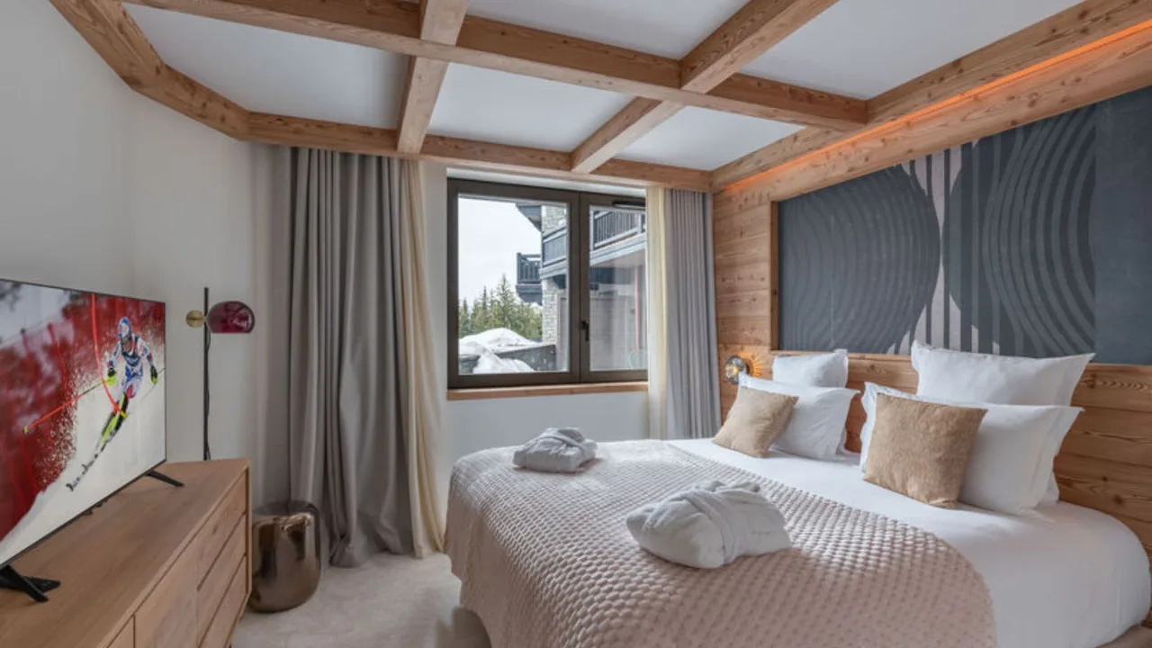 Luxury Alpine Apartment With Wellness Perks photo 2