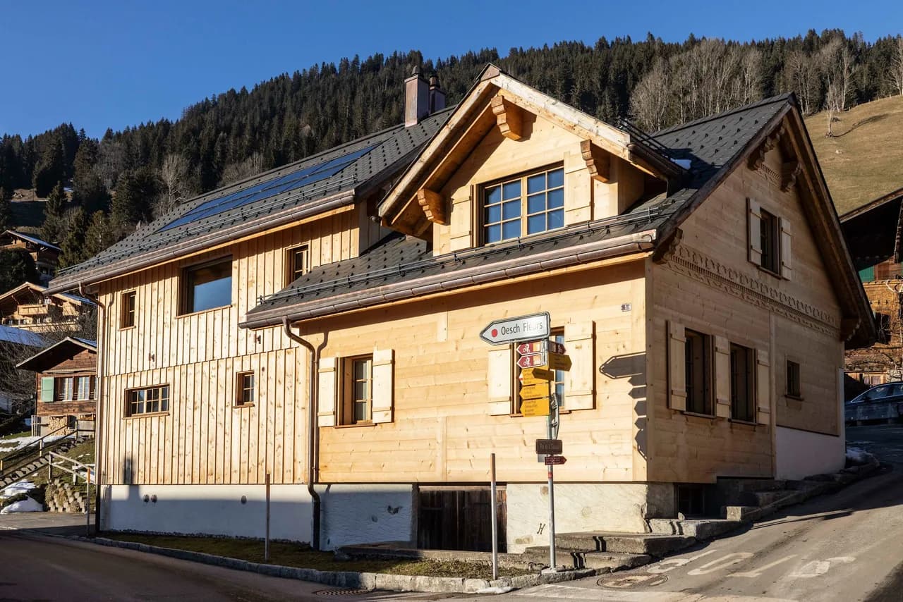 Minimalist Chic Chalet In The Heart Of Rougemont