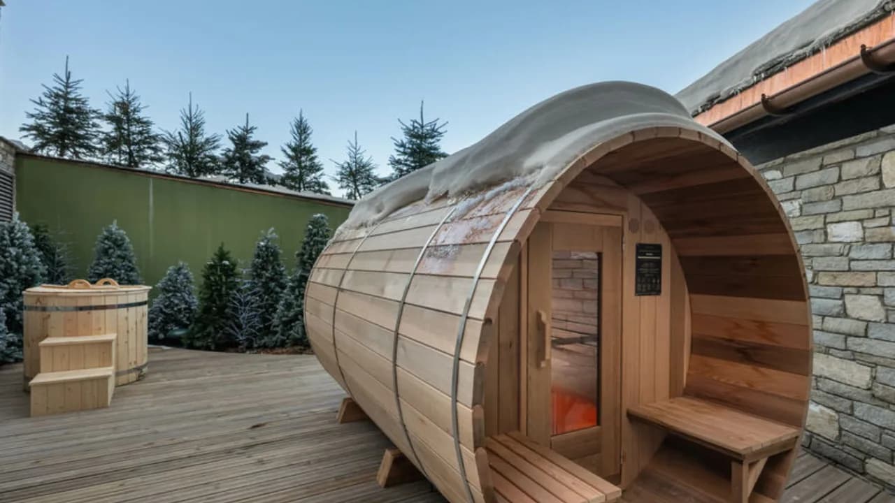 Stylish Courchevel Rental Near Ski Slopes photo 3