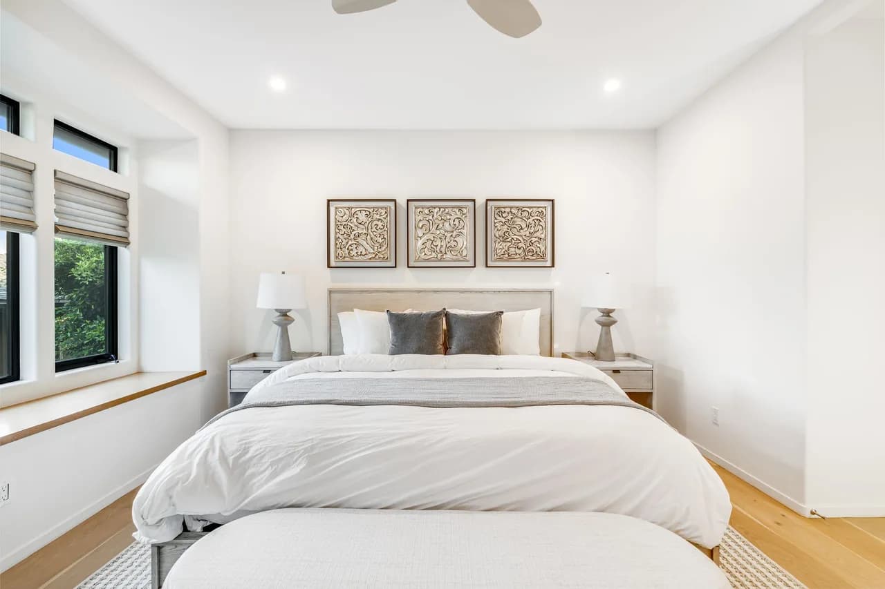 Inviting Encinitas Home With Coastal Vibes photo 2