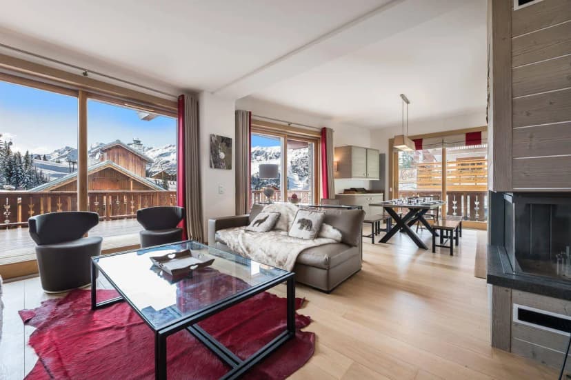 Prime Ski-in Location, Spacious Luxury