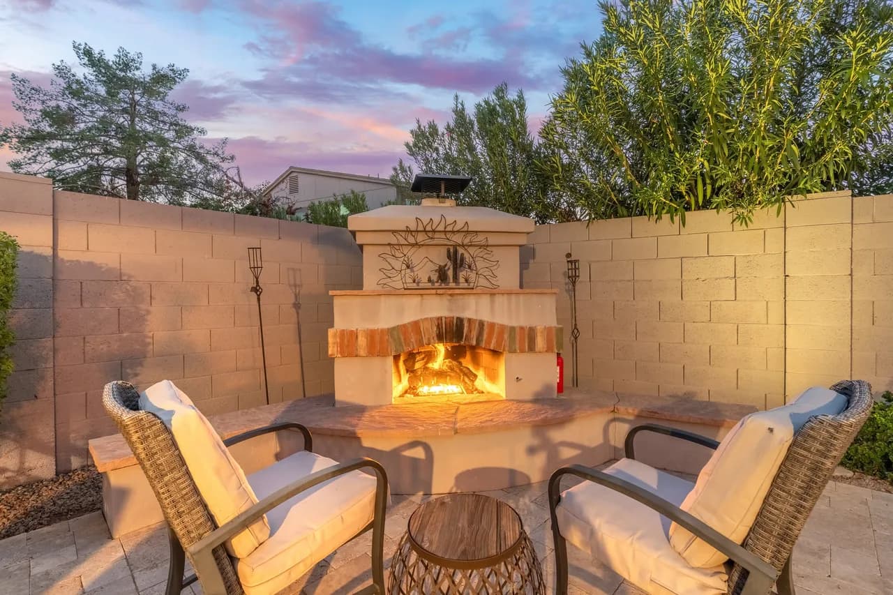 Dog-Friendly Pool Villa in Scottsdale photo 4