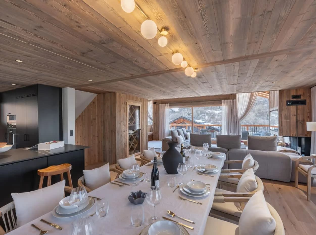 Elegant Alpine Retreat With Pool, Cinema, And Spa photo 4