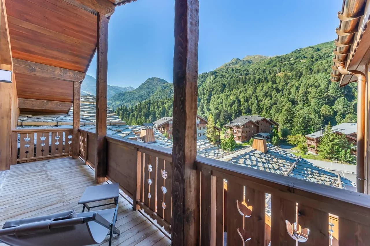 Sunny Alpine Apartment With Fireplace Near Slopes photo 4