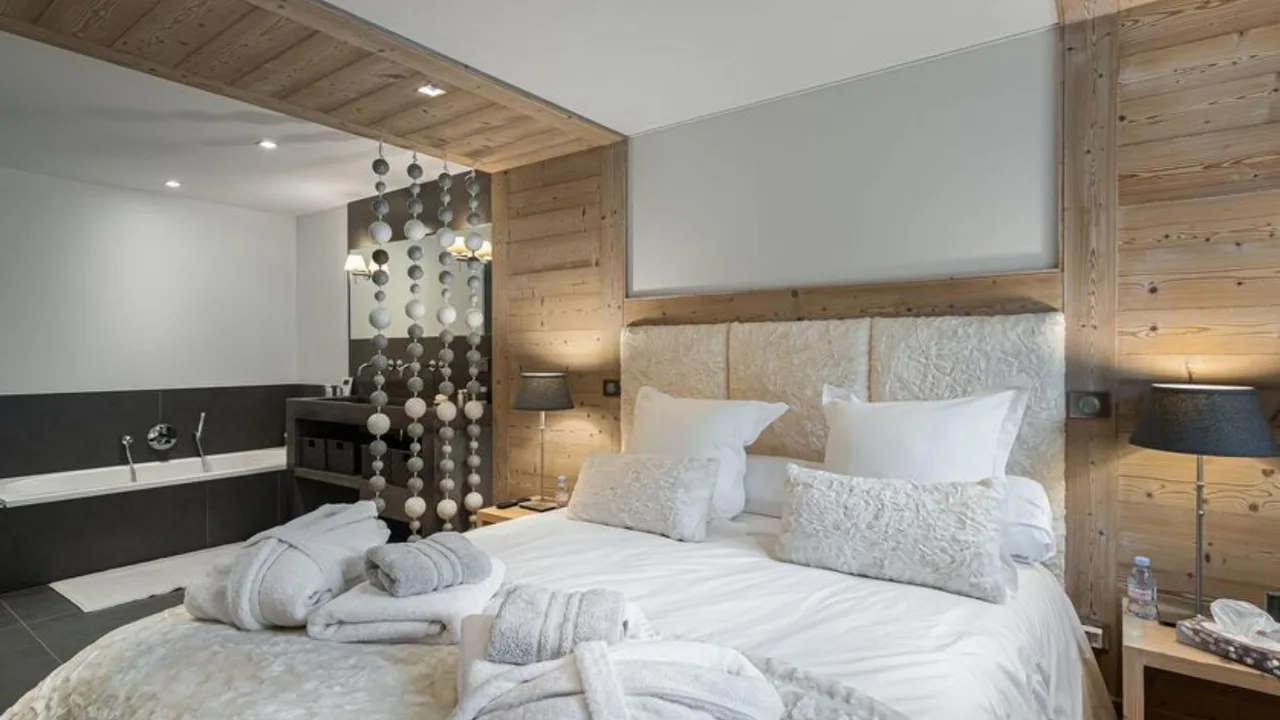 Spacious Courchevel Retreat With Views photo 2