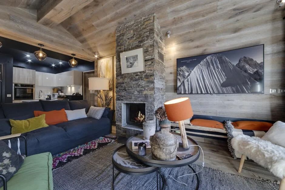 Alpine Retreat With Pool: Ski-in, Swim & Relax photo 2