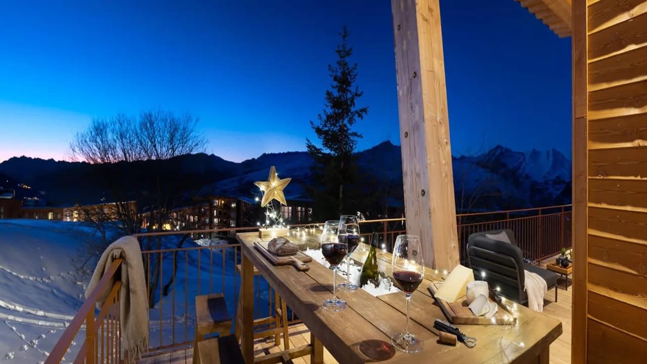 Luxury Alpine Chalet With Indoor Pool & Views photo 4