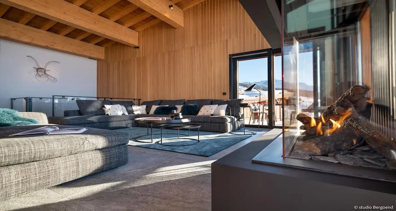 Alpine Luxury Retreat With Pool And Scenic Views photo 5