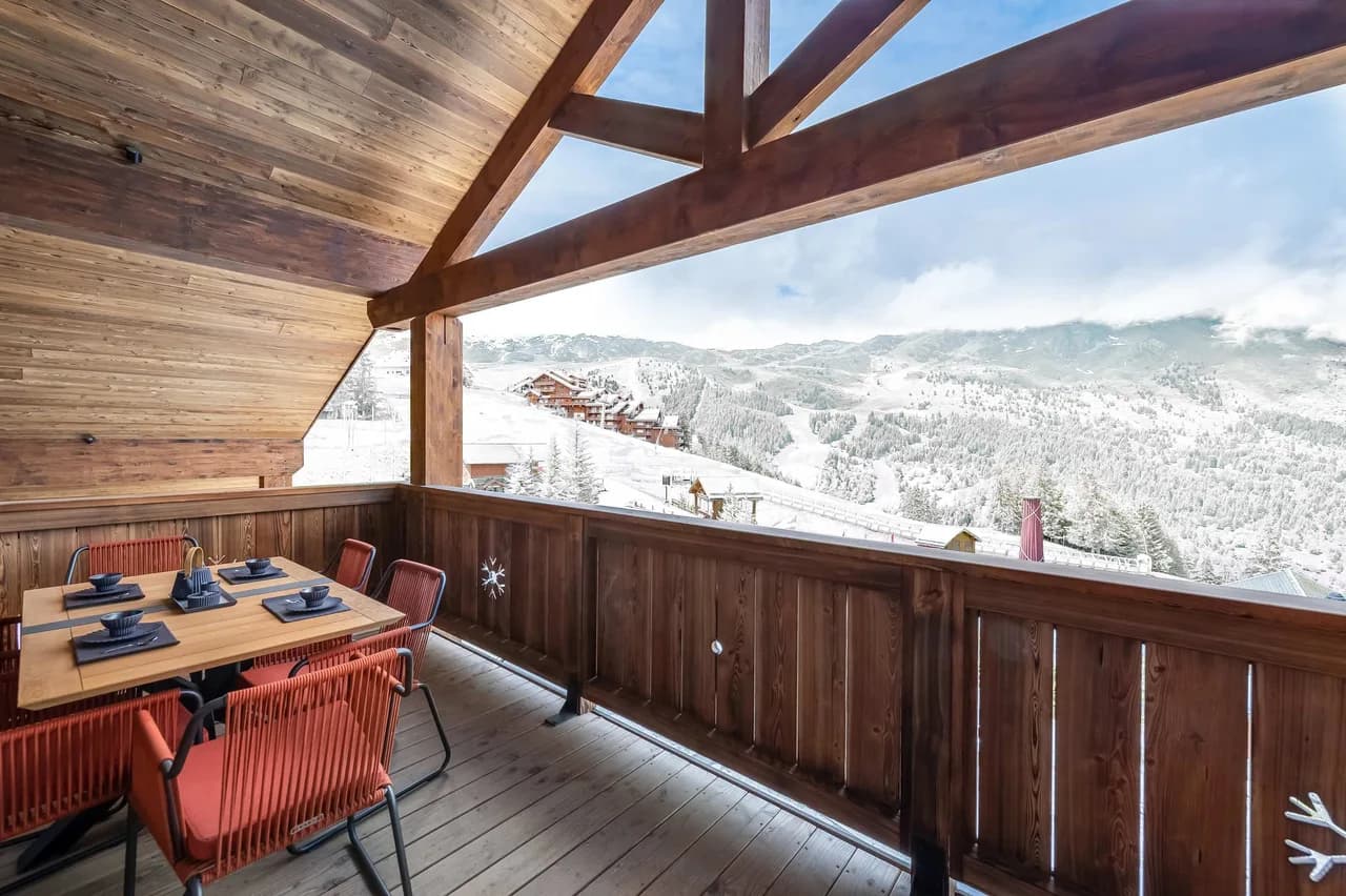 Stunning Alpine Escape With Pool Table & Views photo 5
