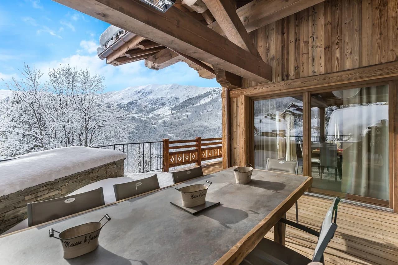 Luxurious Family Chalet With Pool In Méribel photo 5