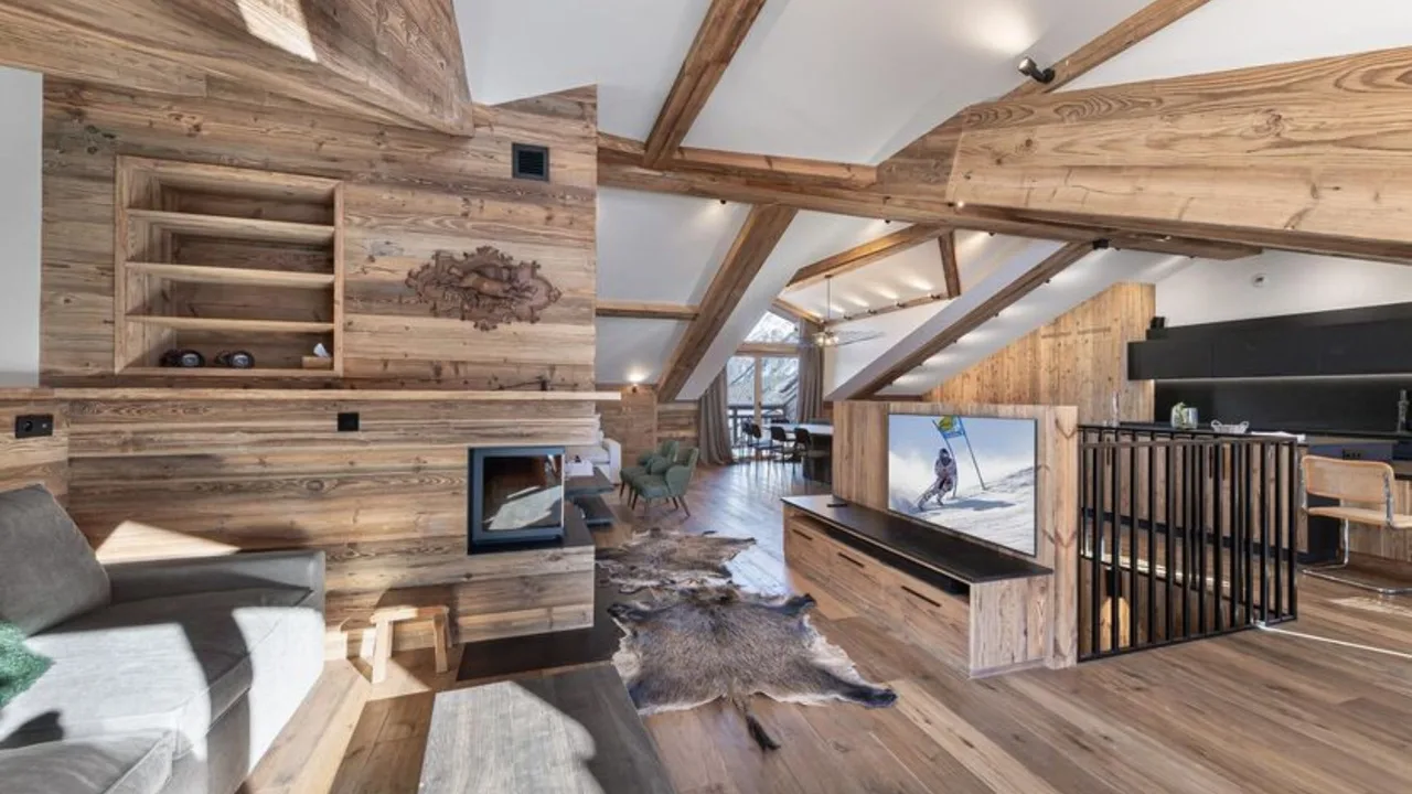Elegant Getaway With Ski School Access photo 3
