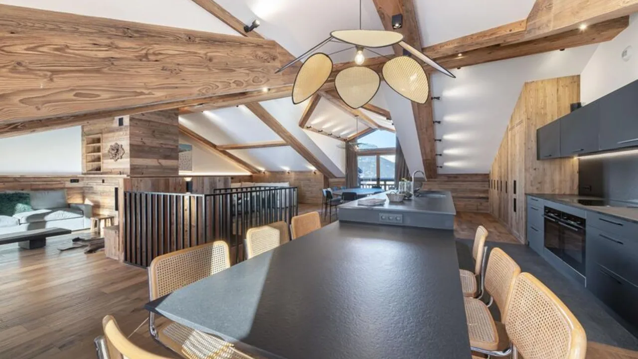 Elegant Getaway With Ski School Access photo 5