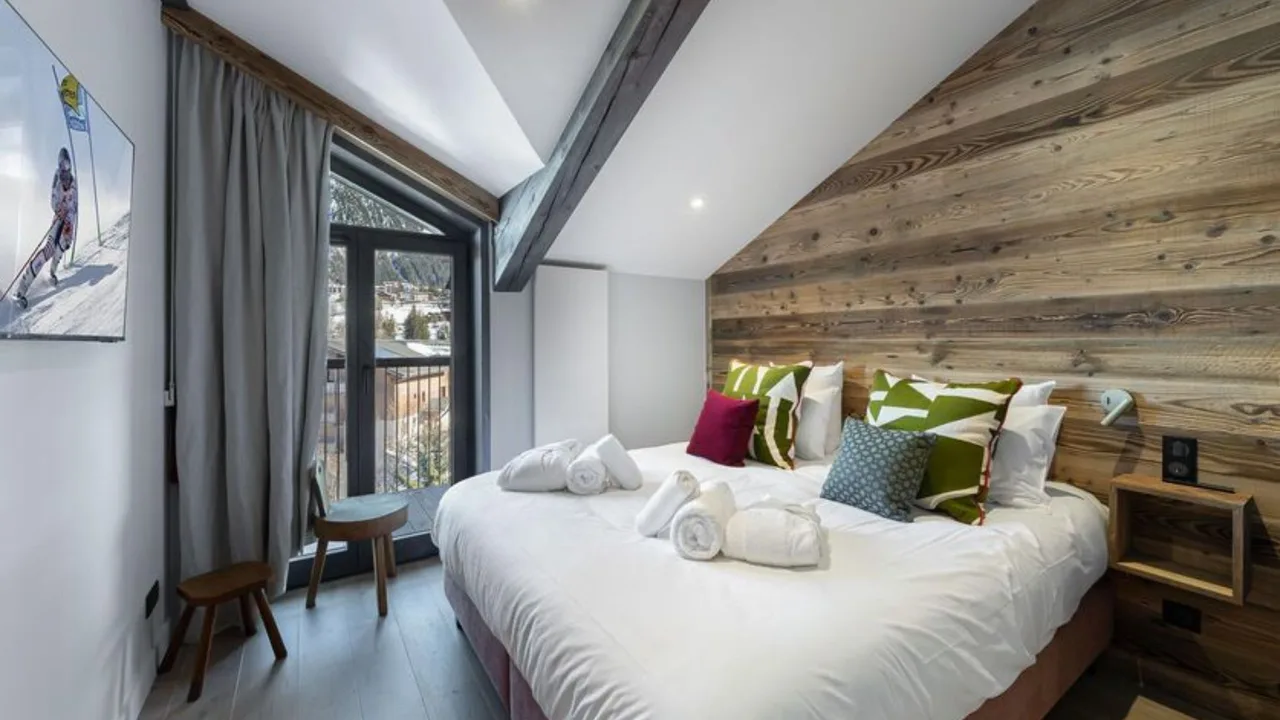 Family-friendly Courchevel Stay With Sauna photo 2