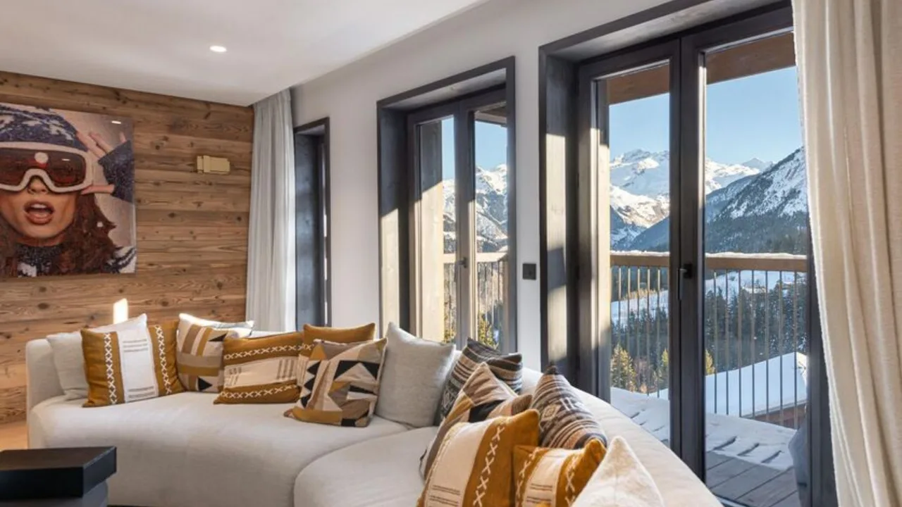 Family-friendly Courchevel Stay With Sauna photo 3