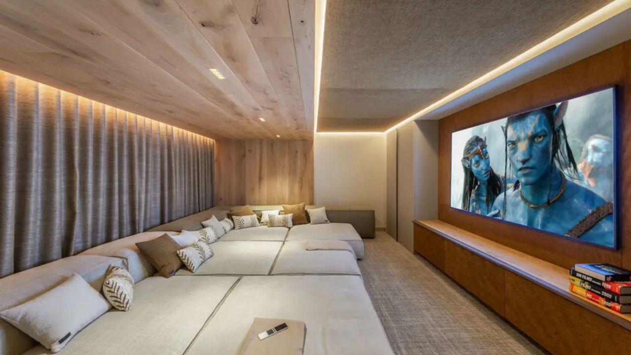 Luxurious Courchevel Chalet With Multiple Levels photo 3