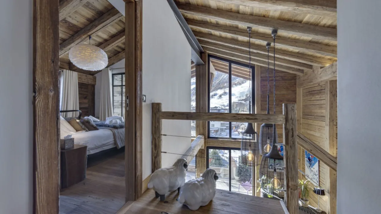Luxury Stay With Bellevarde Slope Views photo 5