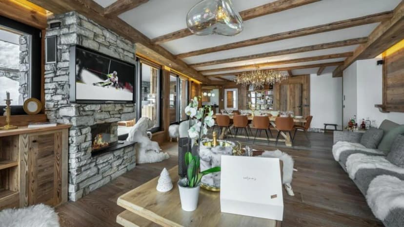 Enchanting Stay in Heart of Alps