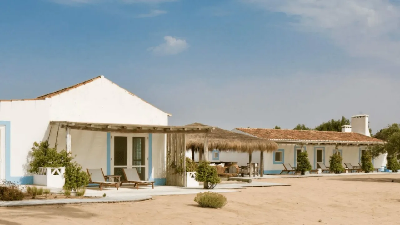 Exclusive Villa Near Jncquoi Beach Club