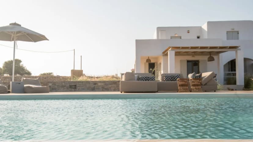 Cycladic Seafront Villa With Pool Terrace