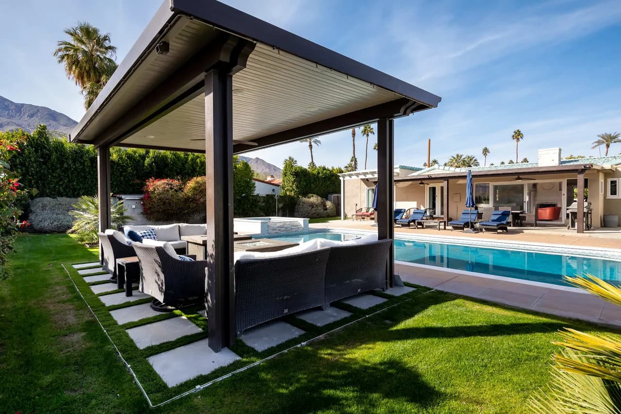 Desert Oasis Villa with Pool in Palm Springs photo 3