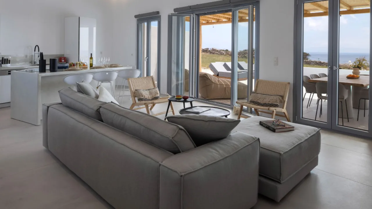 Mediterranean Villa With Endless Coastal Views photo 2