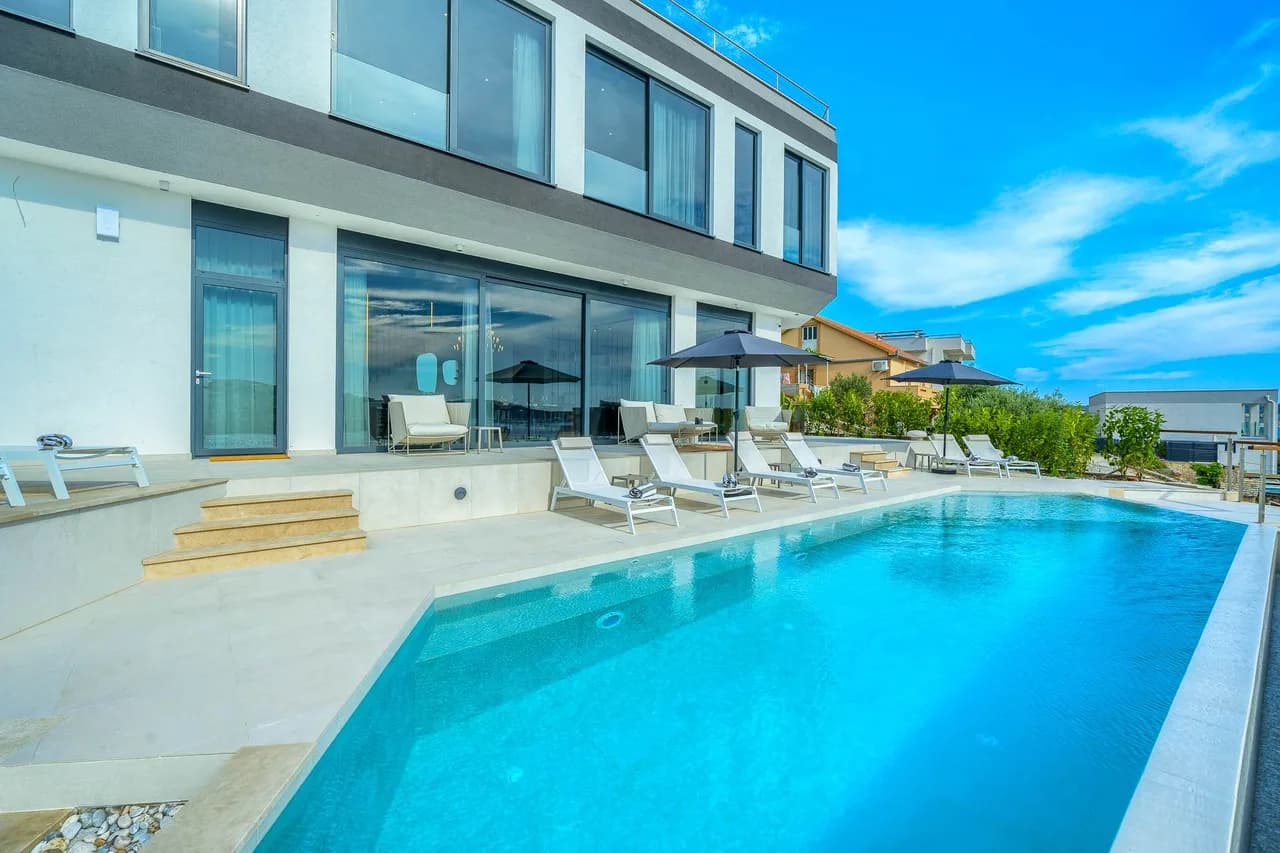 Seaside Villa in Zatoglav With Terrace photo 5