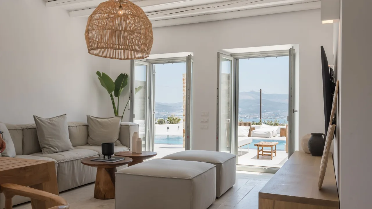 Antiparos Luxury Villa With Garden Terrace photo 4