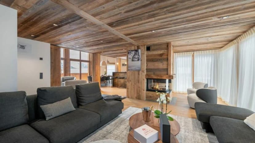 Upscale Courchevel Chalet With Grangettes Access