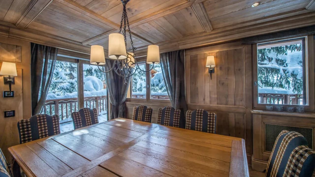 Luxurious Chalet in Courchevel 1850 photo 5