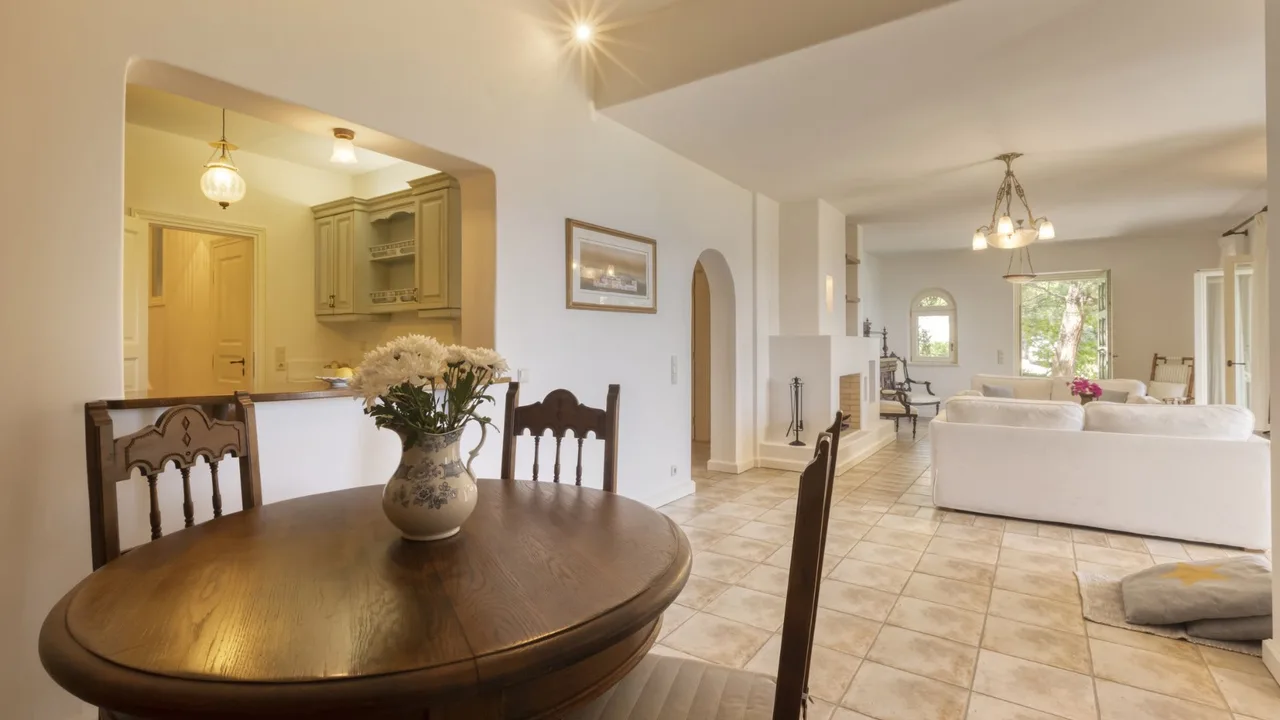 Charming Retreat Near Sandy Beach and Nature photo 3